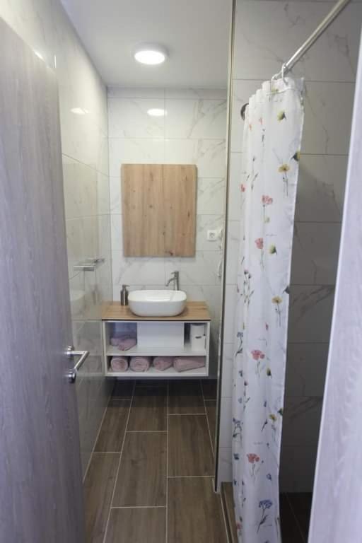 Apartmani Venecia Prozor 외부 사진