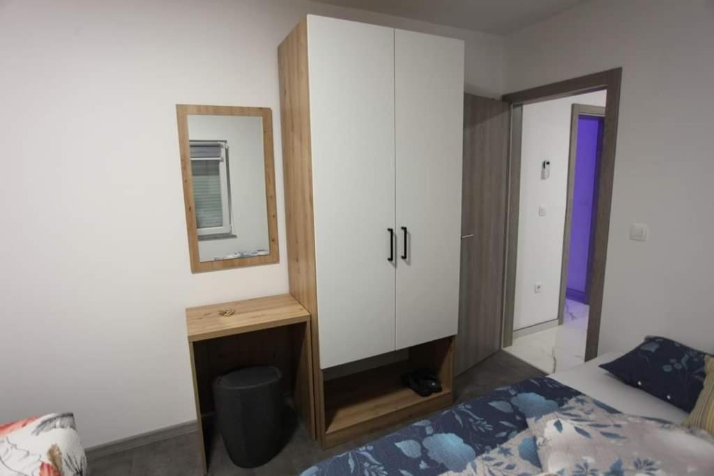 Apartmani Venecia Prozor 외부 사진